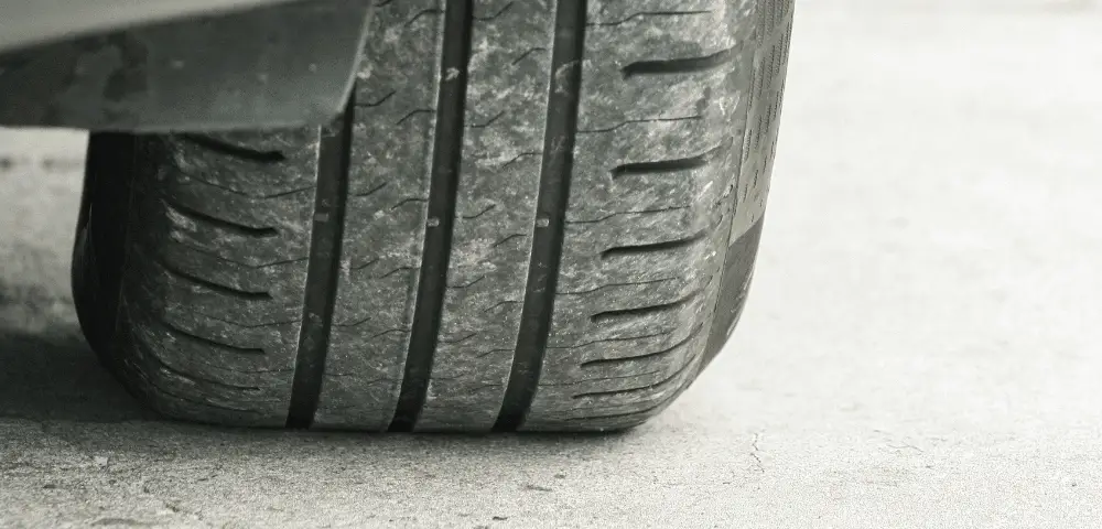 Tire wear on the inside